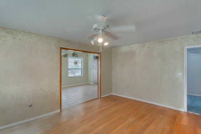116 Shady CIR, Sunrise Beach, TX 78643