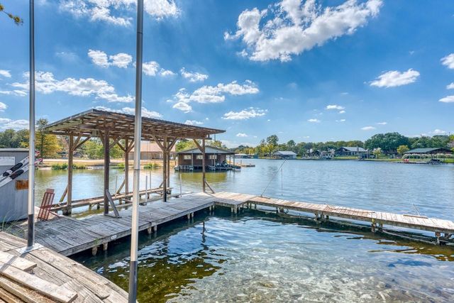 116 Shady CIR, Sunrise Beach, TX 78643