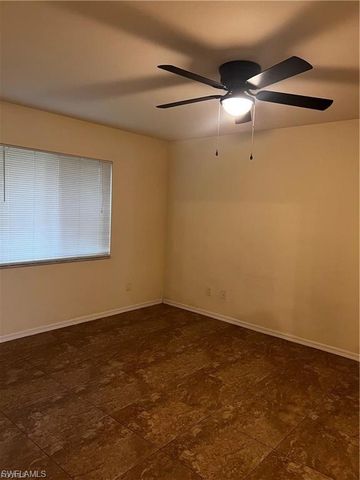 16 Nelson RD S, Cape Coral, FL 33991