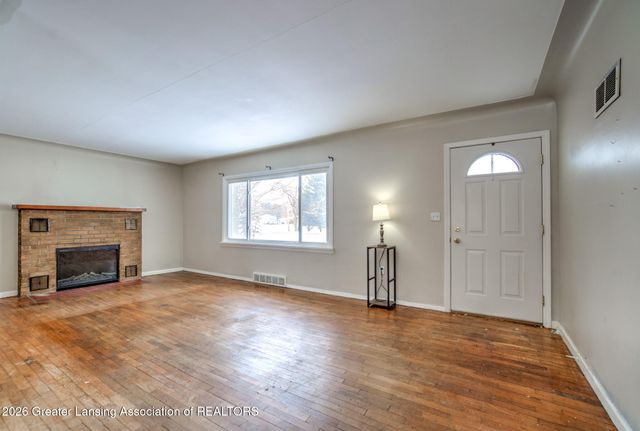 2584 N Williamston Road, Williamston, MI 48895