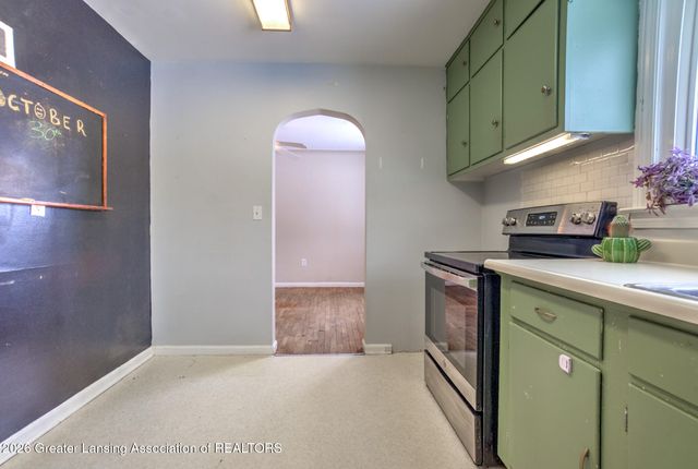 2584 N Williamston Road, Williamston, MI 48895