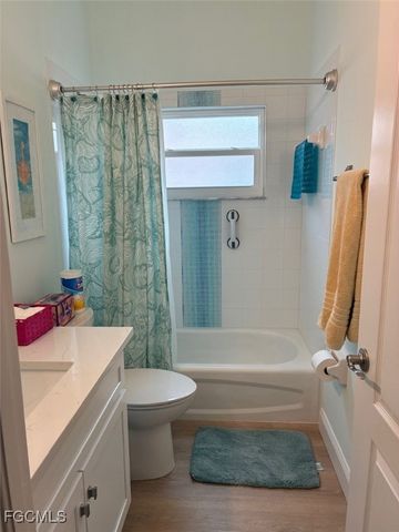 2288 Heritage Greens DR, Naples, FL 34119