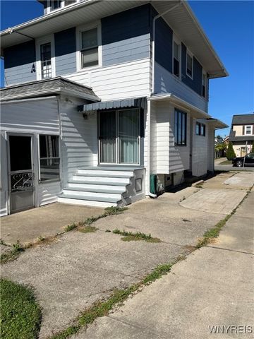 16 North End Avenue, Tonawanda, NY 14217