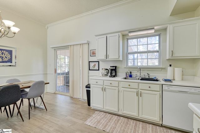 921 Hollyhock Court, Boiling Springs, SC 29316