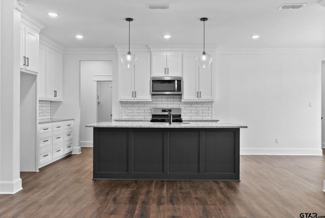 230 Sides Blvd., Bullard, TX 75757