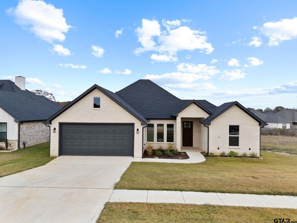 230 Sides Blvd., Bullard, TX 75757