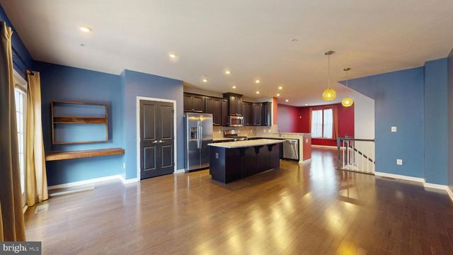 8102 GREENBELT STATION PKWY, Greenbelt, MD 20770