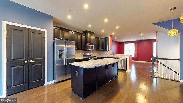 8102 GREENBELT STATION PKWY, Greenbelt, MD 20770