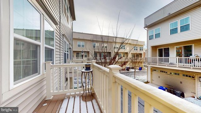 8102 GREENBELT STATION PKWY, Greenbelt, MD 20770