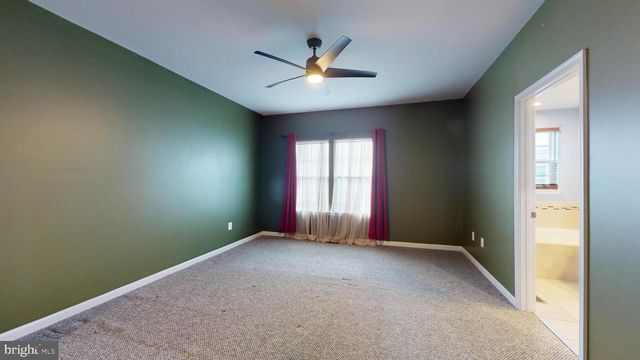 8102 GREENBELT STATION PKWY, Greenbelt, MD 20770