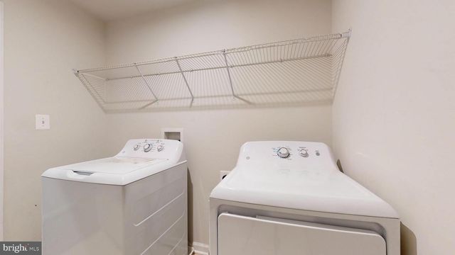 8102 GREENBELT STATION PKWY, Greenbelt, MD 20770