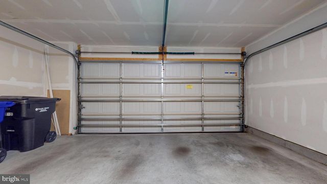 8102 GREENBELT STATION PKWY, Greenbelt, MD 20770