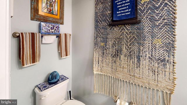 8102 GREENBELT STATION PKWY, Greenbelt, MD 20770