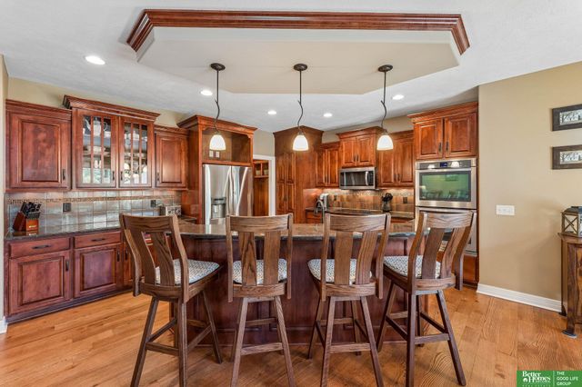 7608 Crawford Street, Papillion, NE 68046