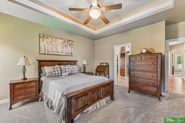 7608 Crawford Street, Papillion, NE 68046