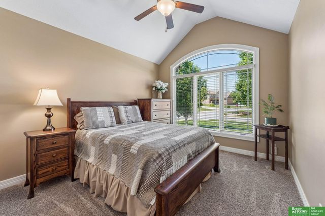 7608 Crawford Street, Papillion, NE 68046
