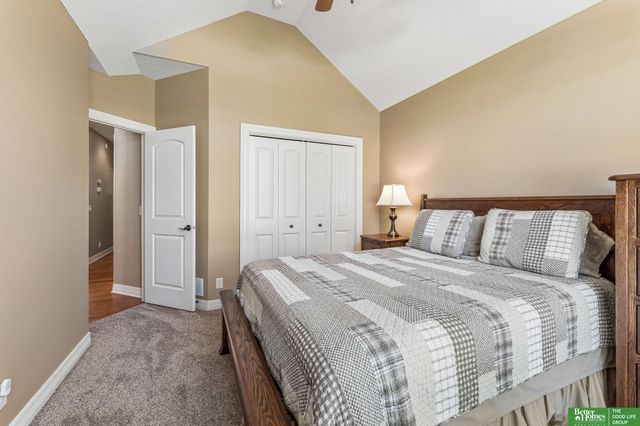 7608 Crawford Street, Papillion, NE 68046