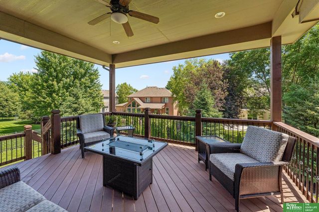 7608 Crawford Street, Papillion, NE 68046