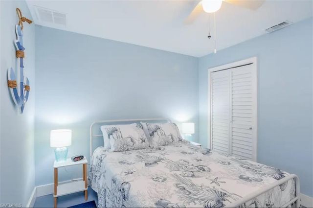 1780 Smugglers Cv Apt B, Naples, FL 34112