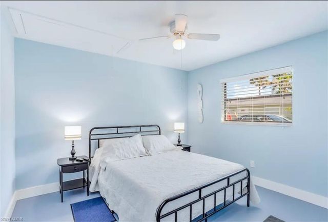 1780 Smugglers Cv Apt B, Naples, FL 34112