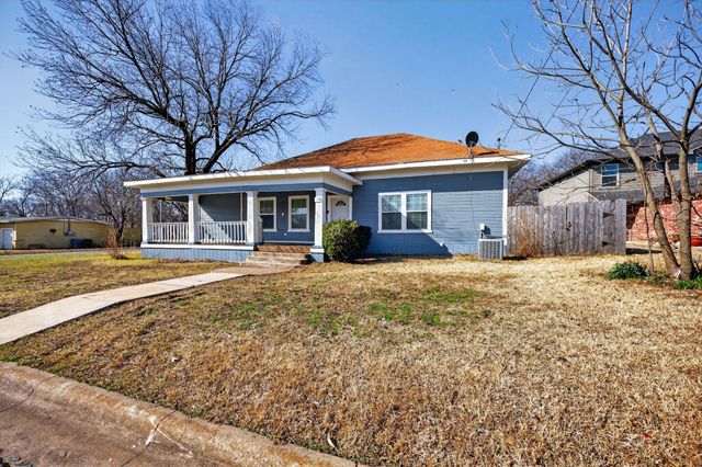 2200 N Hickory Street, Sherman, TX 75092