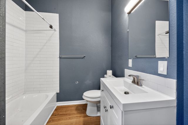 2200 N Hickory Street, Sherman, TX 75092