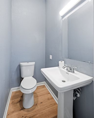 2200 N Hickory Street, Sherman, TX 75092