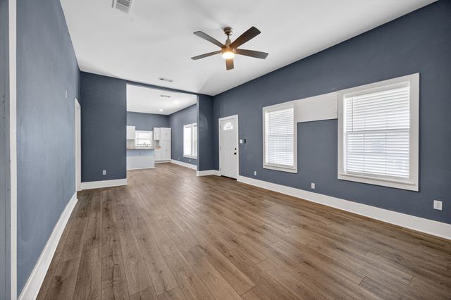 2200 N Hickory Street, Sherman, TX 75092