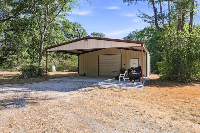 2126 County Road 1450, Bonham, TX 75418