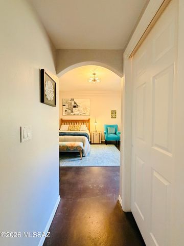 272 E Southern Pines Drive, Oro Valley, AZ 85737