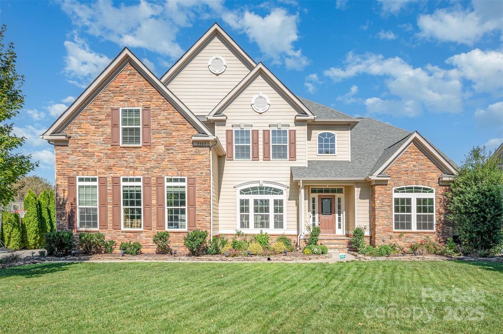 8543 Twickenham Terrace, Harrisburg, NC 28075