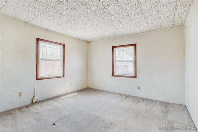 2120 E 20th Street, National City, CA 91950