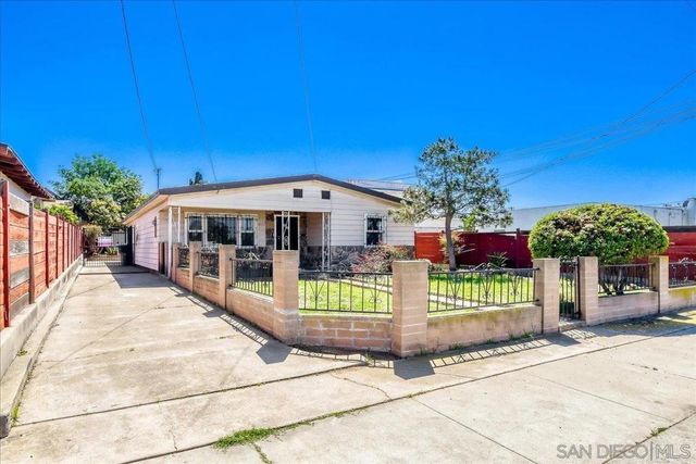 2120 E 20th Street, National City, CA 91950