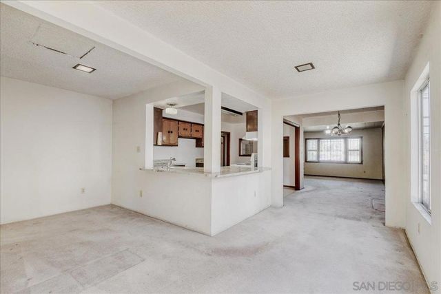 2120 E 20th Street, National City, CA 91950