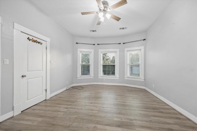 10347 Pless Rd, Cat Spring, TX 78933