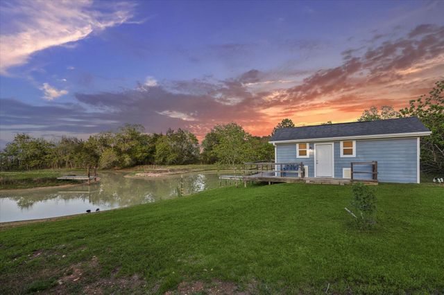 10347 Pless Rd, Cat Spring, TX 78933