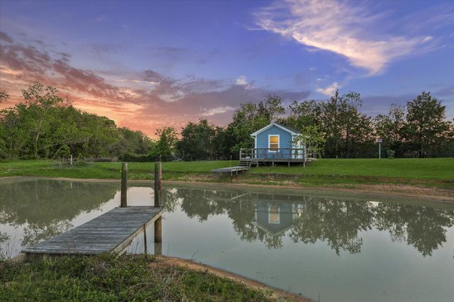 10347 Pless Rd, Cat Spring, TX 78933