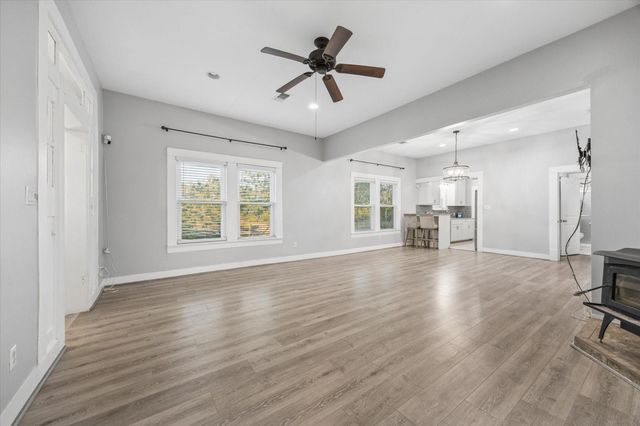10347 Pless Rd, Cat Spring, TX 78933