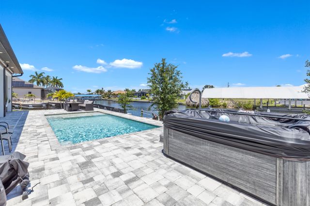 115 NW 33rd Avenue, Matlacha, FL 33993