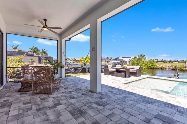 115 NW 33rd Avenue, Matlacha, FL 33993
