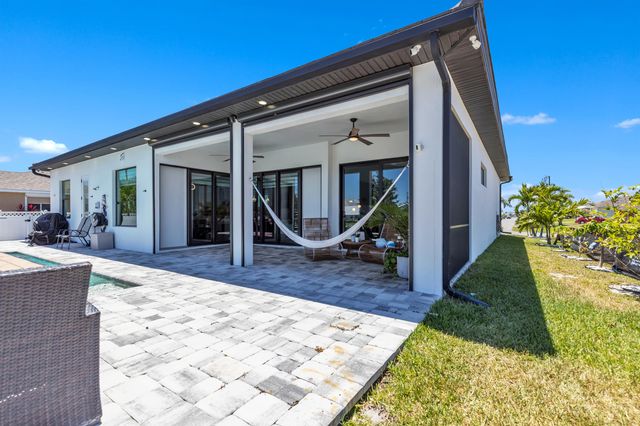 115 NW 33rd Avenue, Matlacha, FL 33993