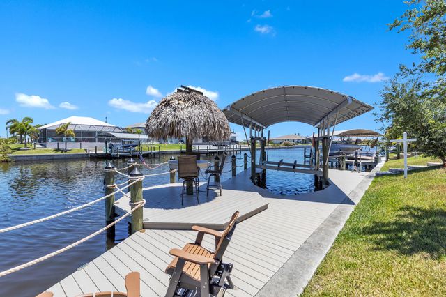 115 NW 33rd Avenue, Matlacha, FL 33993