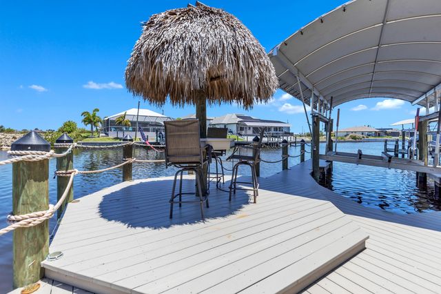 115 NW 33rd Avenue, Matlacha, FL 33993