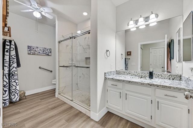 7250 White Dove Drive 104, Las Vegas, NV 89149