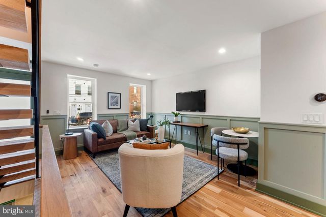 2145 E LETTERLY ST, Philadelphia, PA 19125