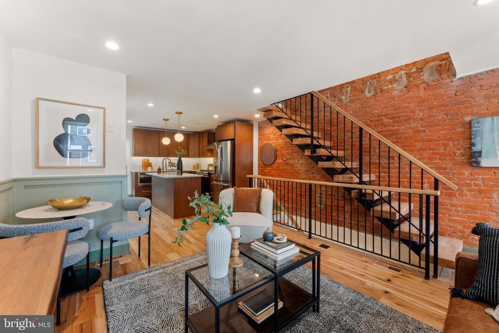 2145 E LETTERLY ST, Philadelphia, PA 19125