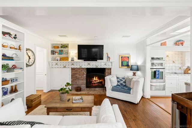 6021 Vista De La Mesa, La Jolla, CA 92037