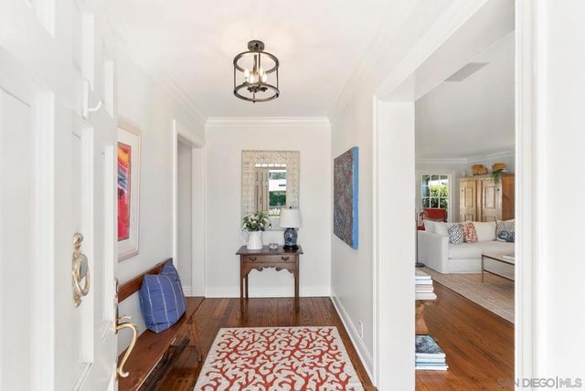 6021 Vista De La Mesa, La Jolla, CA 92037