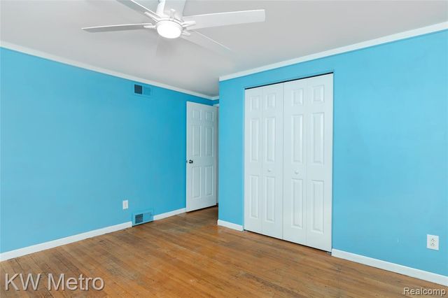 2408 Otter Street, Warren, MI 48092