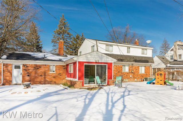 2408 Otter Street, Warren, MI 48092